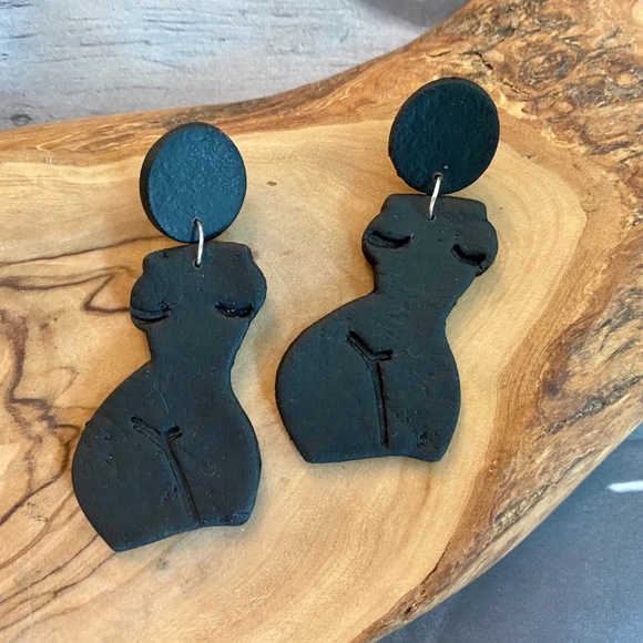Handmade Clay Earrings | Forms of a Woman Silhouette | Black Leather Texture - Picture 7 of 11